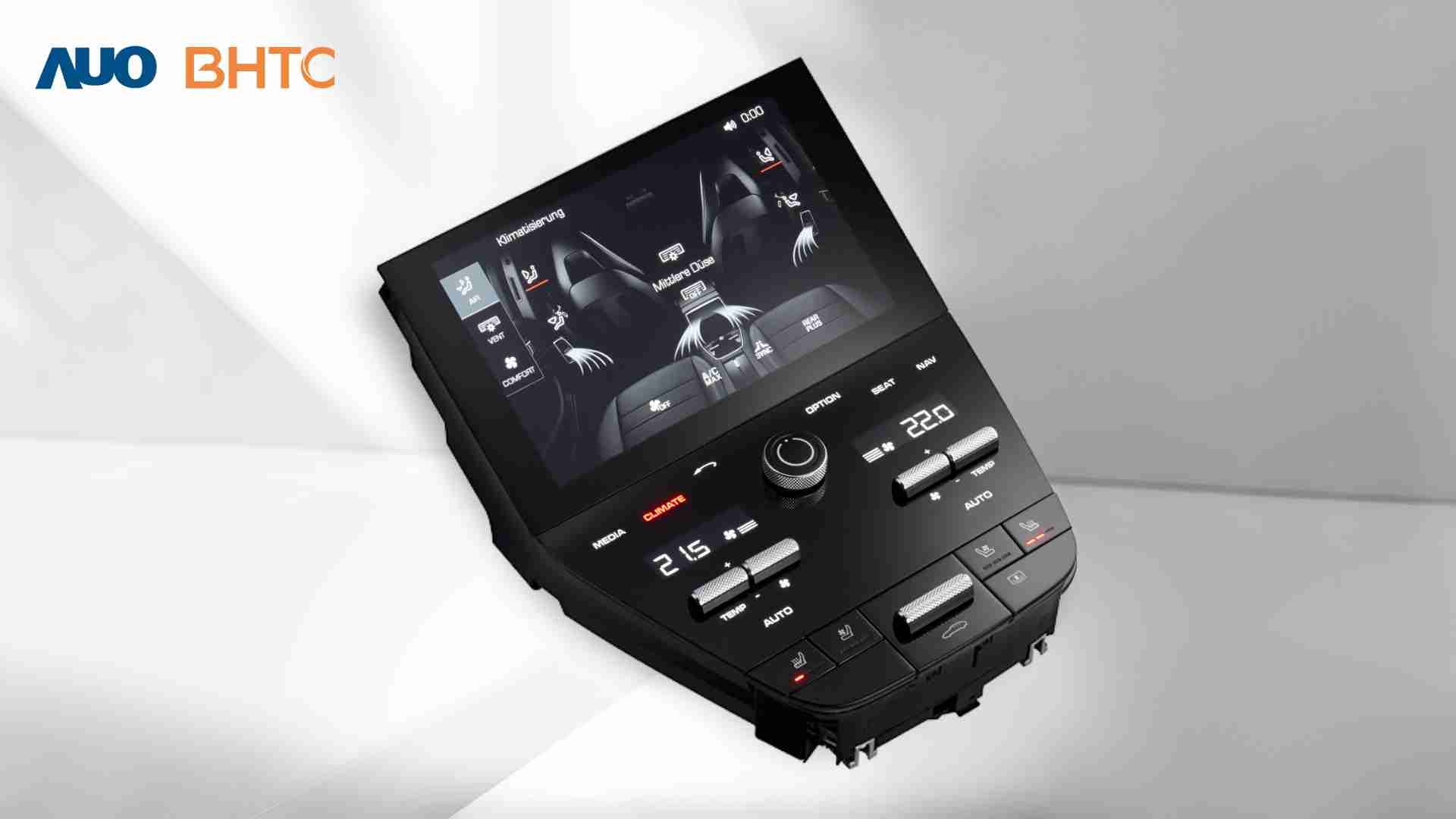 菠菜论坛结合BHTC强大的车用HMI能力，，强调人性化的互动控制体验，，更加贴近乘用者需求